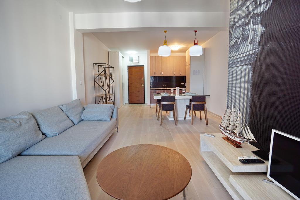 Budva Bay Breeze Apartments Buitenkant foto
