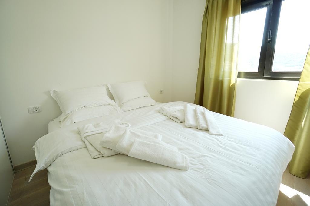 Budva Bay Breeze Apartments Buitenkant foto