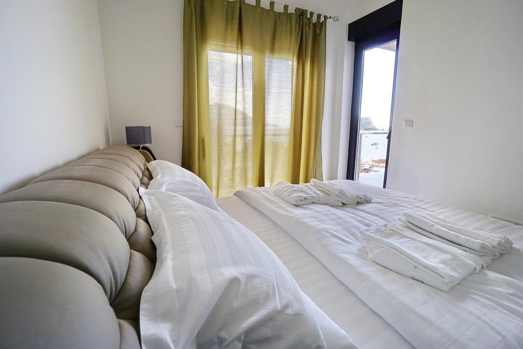 Budva Bay Breeze Apartments Buitenkant foto