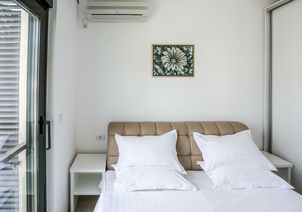 Budva Bay Breeze Apartments Buitenkant foto